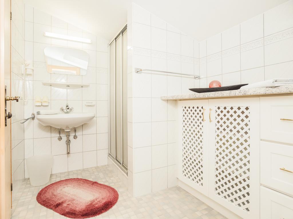 Gaestehaus Oblasser 메이른호픈 외부 사진
