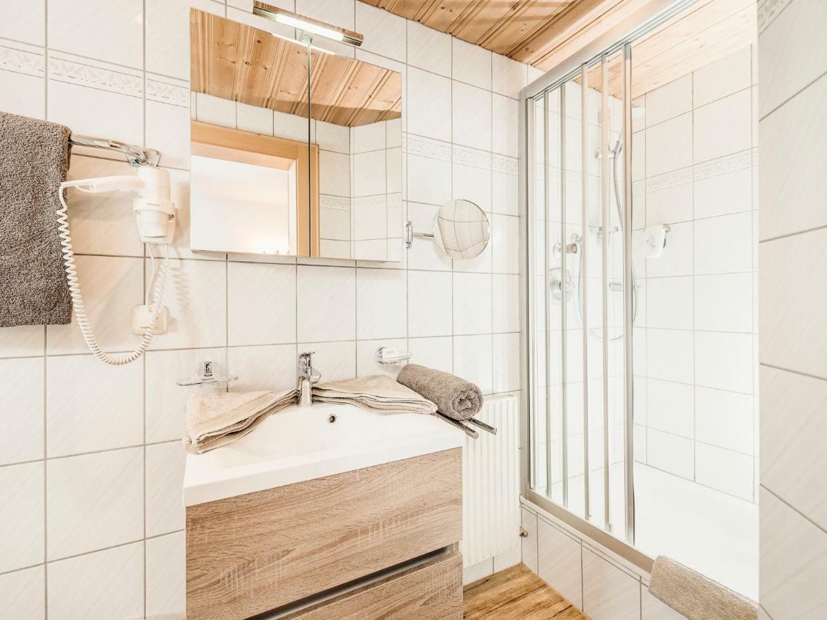 Gaestehaus Oblasser 메이른호픈 외부 사진